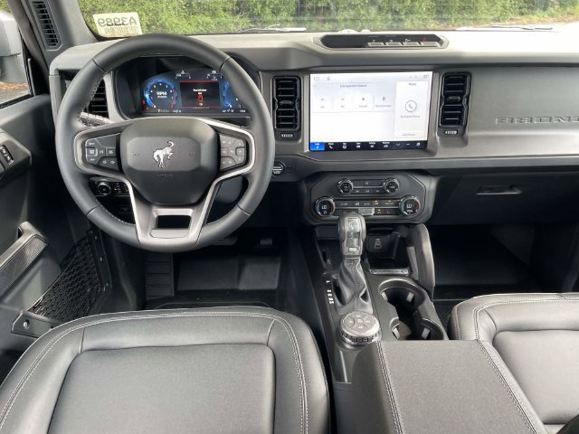 New 2026 Ford Bronco Big Bend w/ Black Diamond Package AWD/4WD image 9