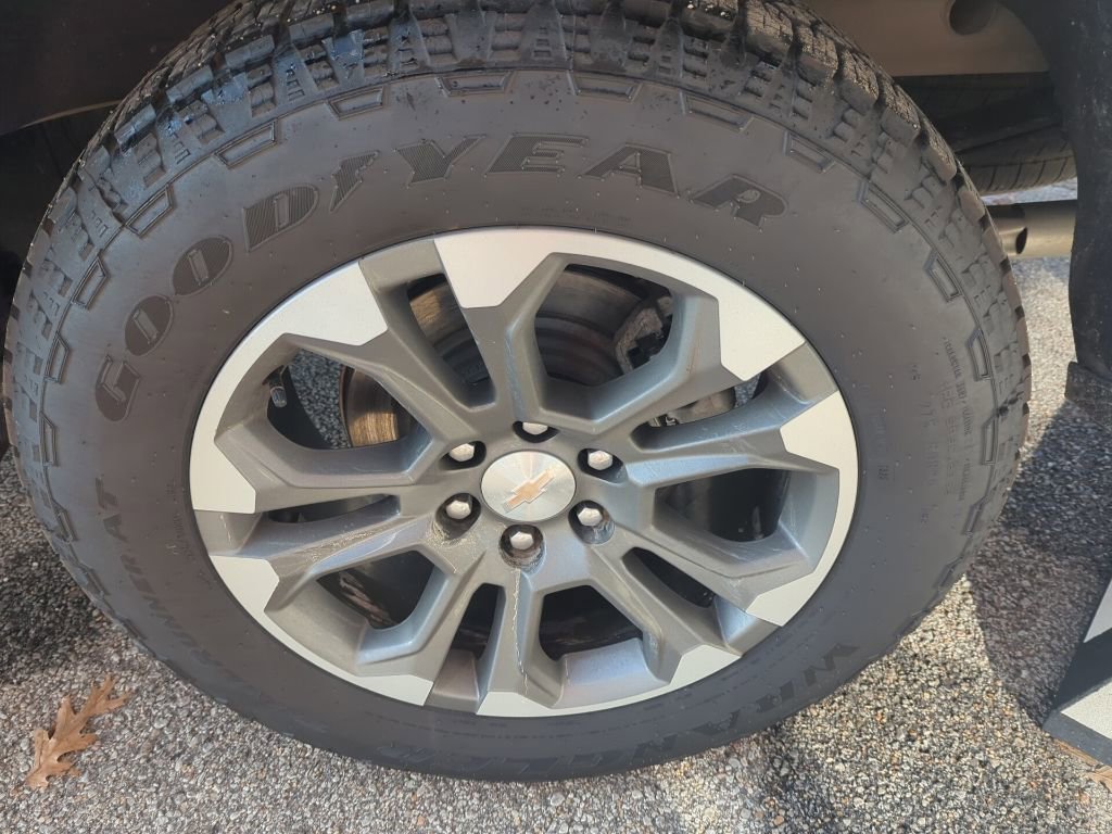 Used 2025 Chevrolet Silverado 1500 High Country w/ Z71 Off-Road Package image 12