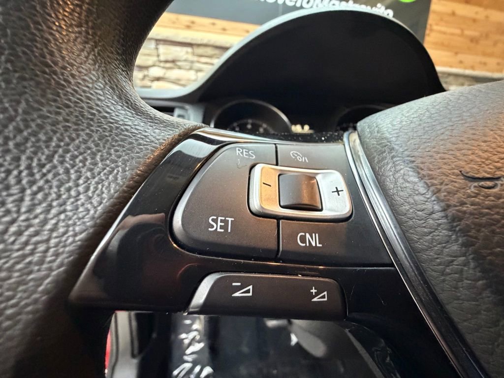 Used 2015 Volkswagen Jetta S image 22