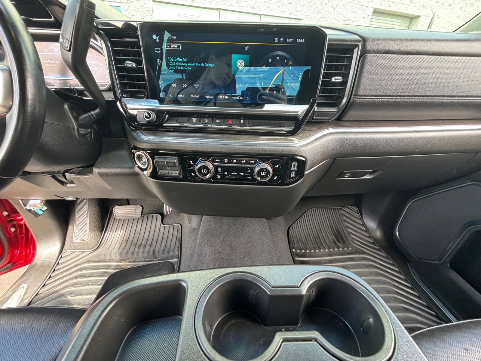 Used 2024 Chevrolet Silverado 2500 LTZ image 20