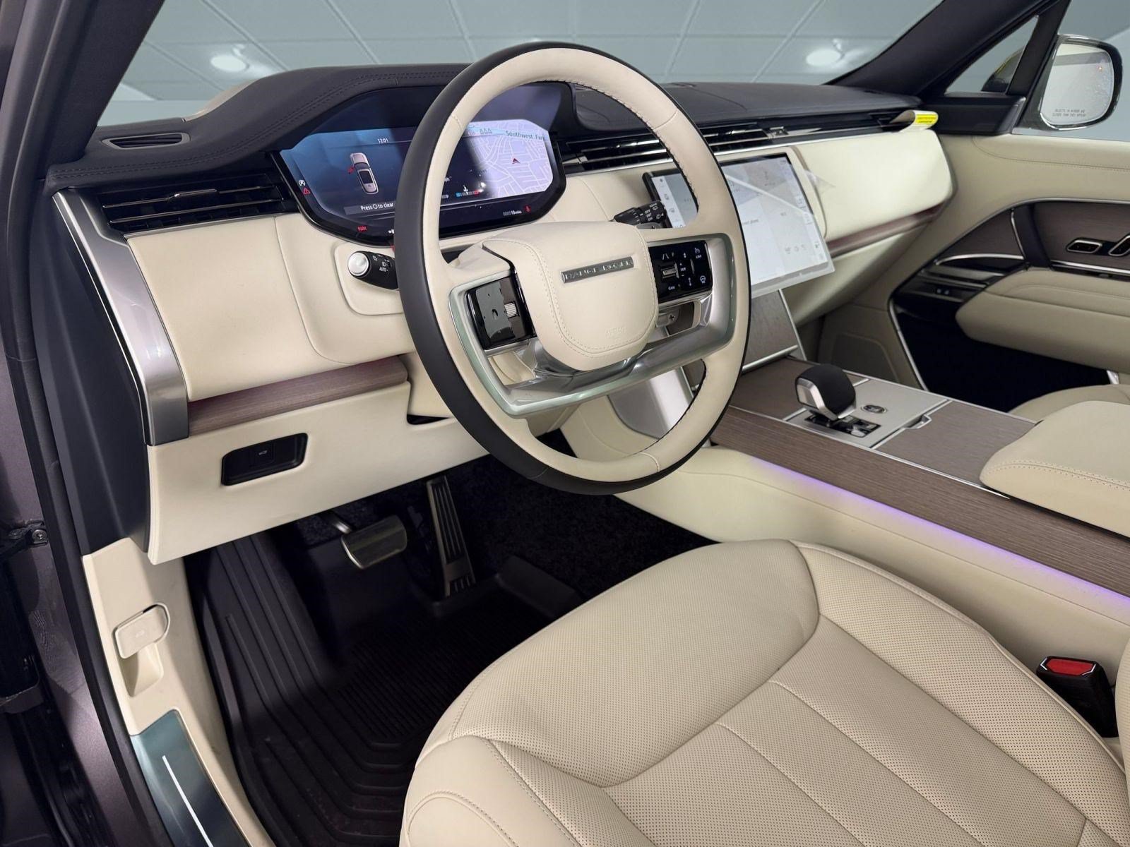 New 2026 Land Rover Range Rover SE AWD/4WD image 4
