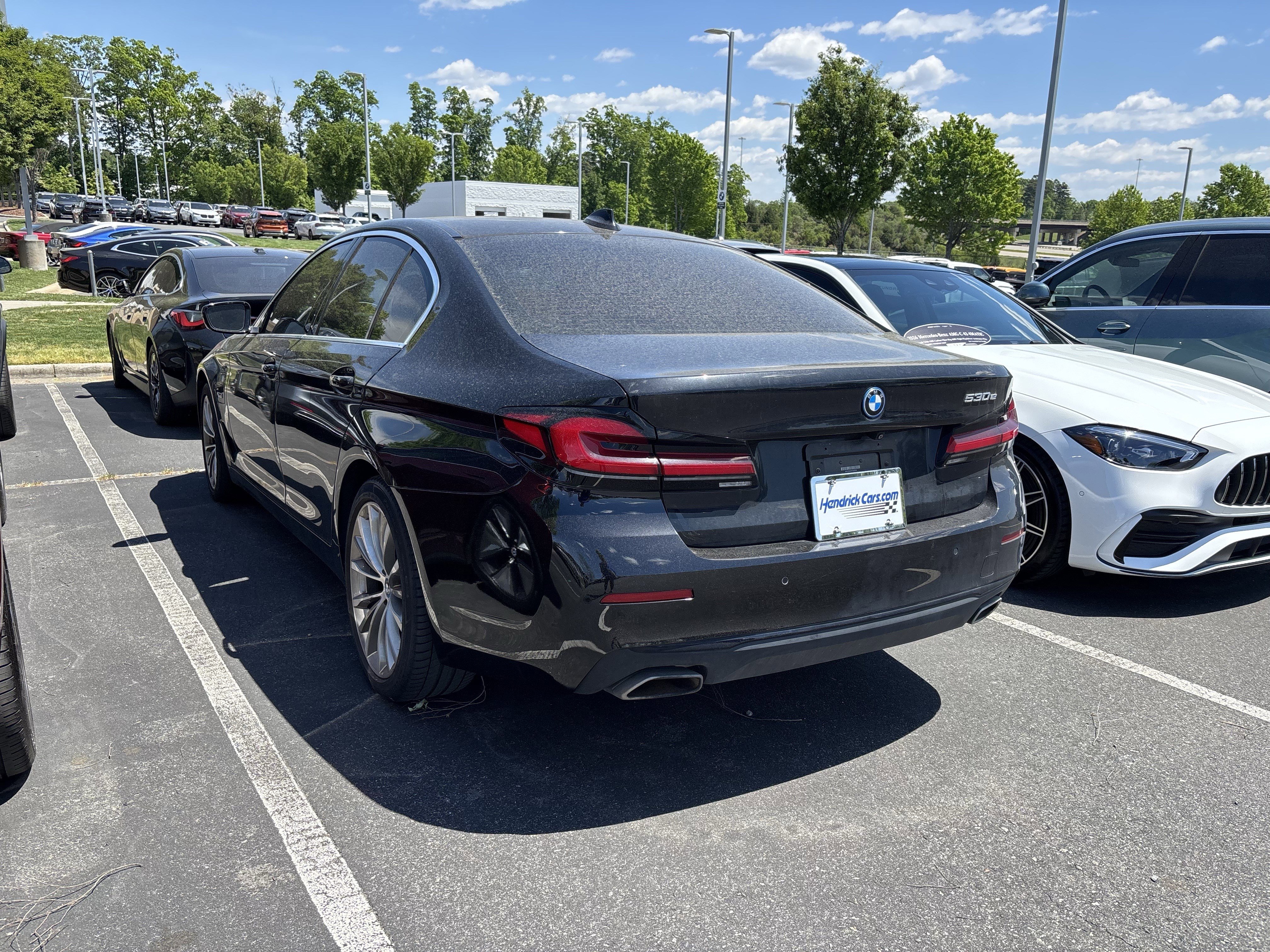 Certified 2023 BMW 530e w/ Premium Package RWD image 16