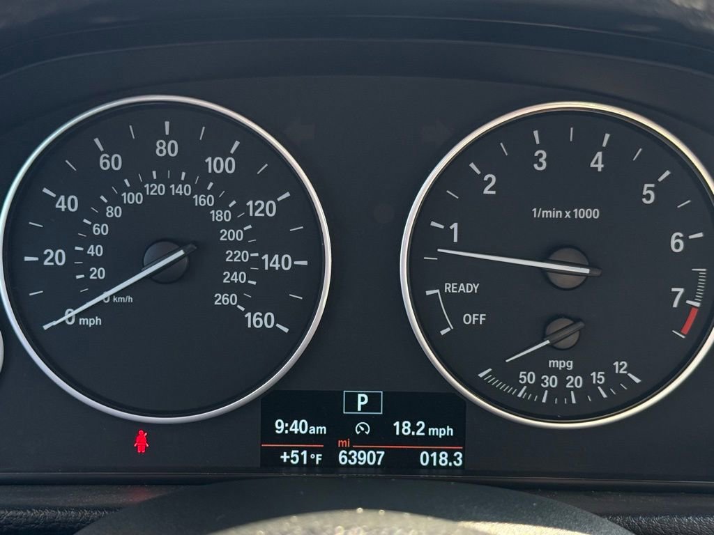 Used 2018 BMW 320i Sedan image 31