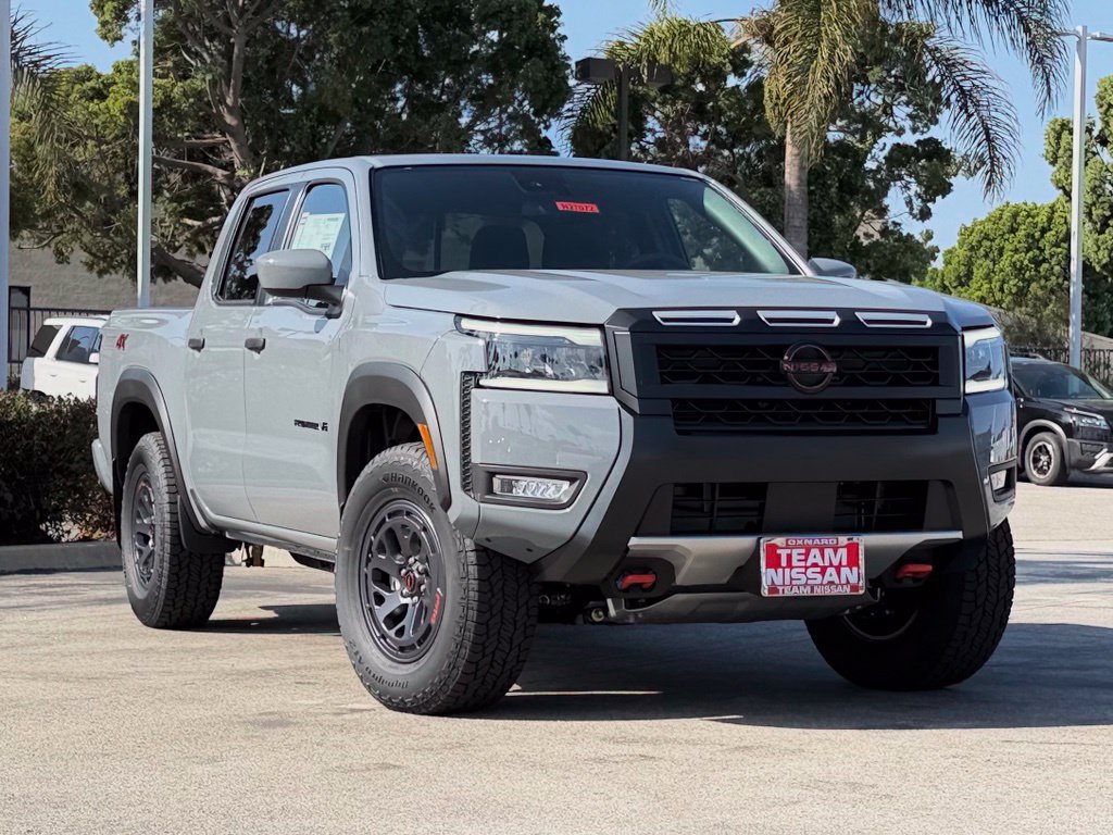 New 2027 Nissan Frontier PRO-4X w/ Tow Package AWD/4WD image 2