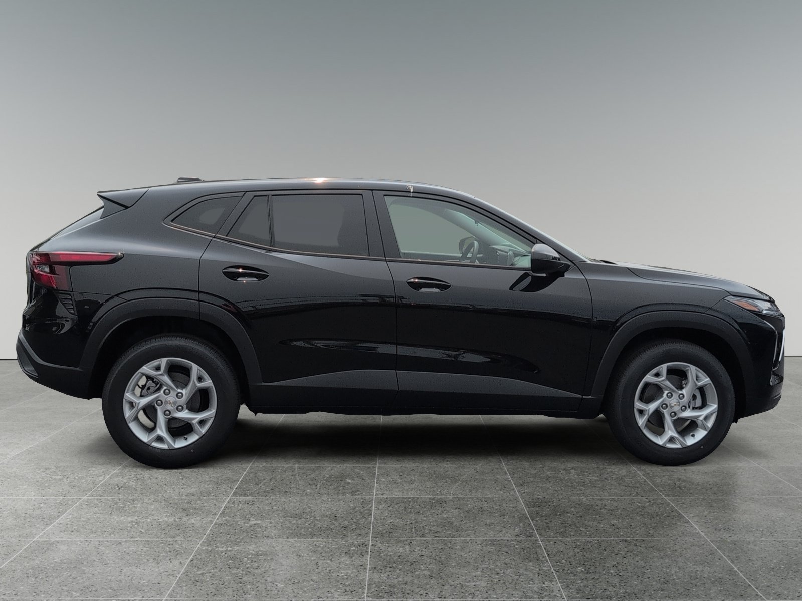 New 2026 Chevrolet Trax LS w/ LS Convenience Package FWD image 6