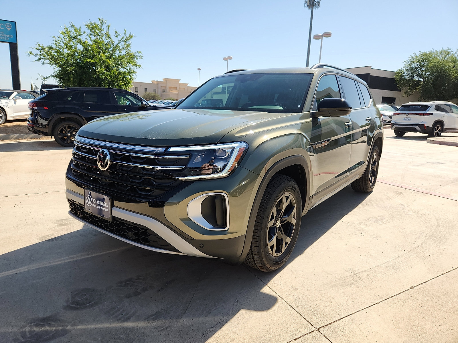 New 2026 Volkswagen Atlas Peak Edition AWD/4WD video 3
