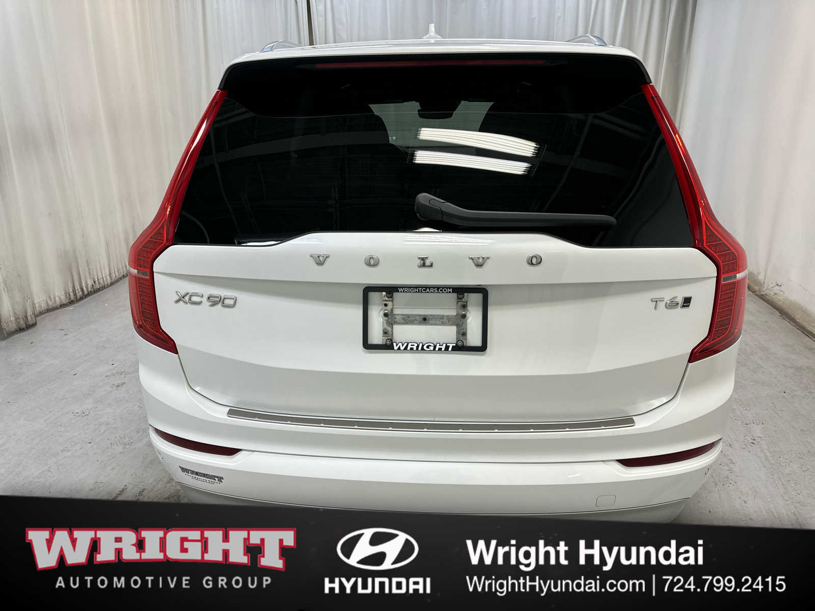 Used 2022 Volvo XC90 T6 Momentum w/ Advanced Package image 5