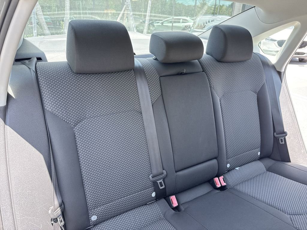 Used 2014 Volkswagen Passat 2.5 S FWD image 47