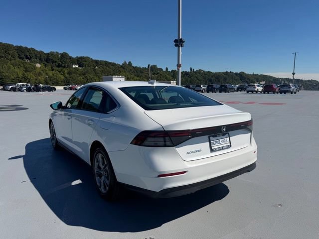 Certified 2023 Honda Accord EX image 9
