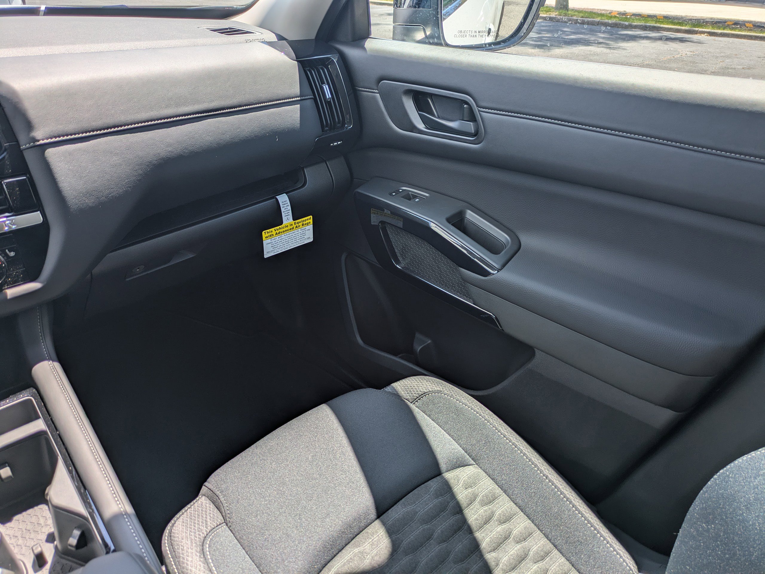 New 2026 Nissan Pathfinder SV AWD/4WD image 19