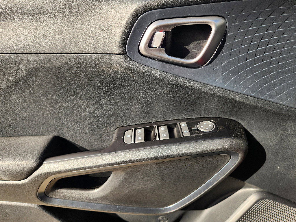New 2025 Kia Soul EX image 16