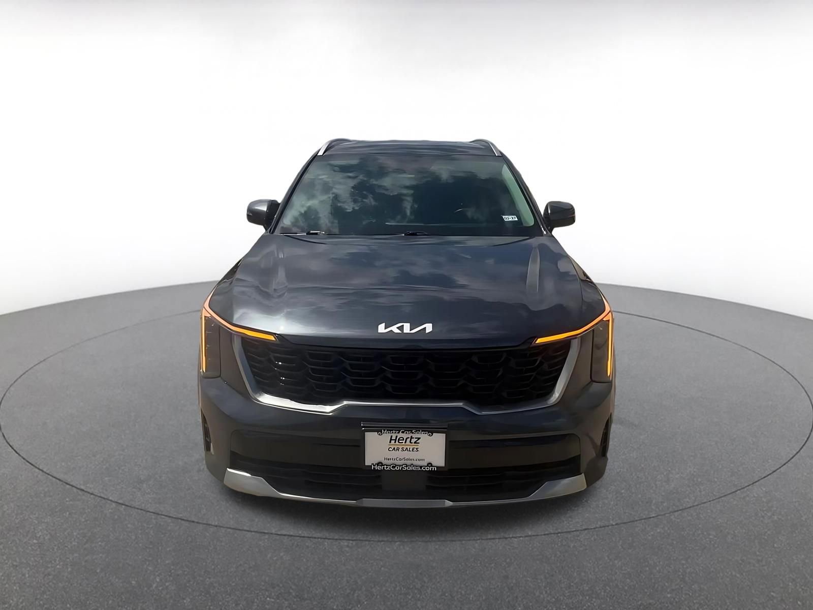Used 2024 Kia Sorento S FWD image 4