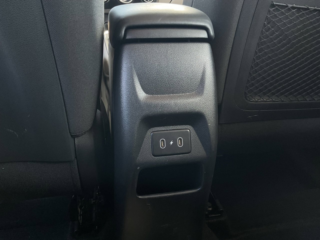 Used 2025 Hyundai Venue SEL FWD image 17