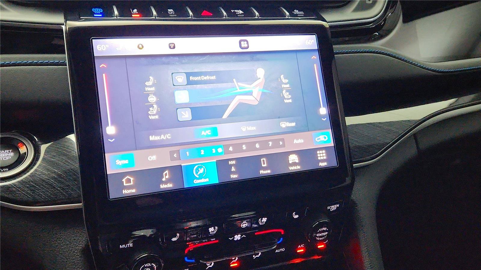 Used 2024 Jeep Grand Cherokee Trailhawk w/ Luxury Tech Group III AWD/4WD image 30