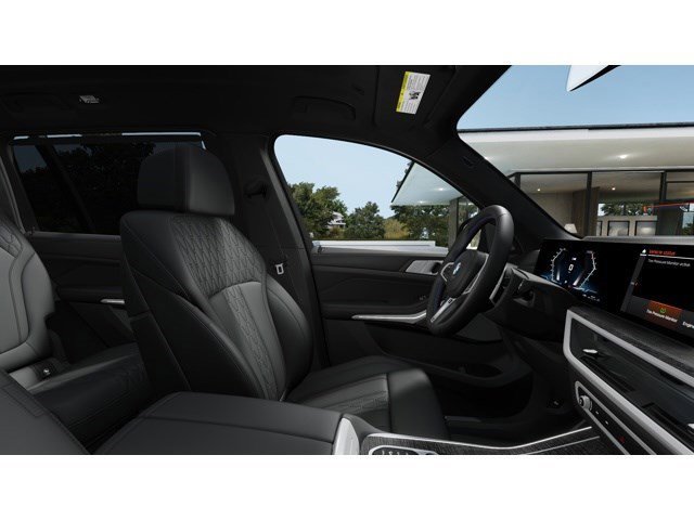 New 2026 BMW X7 M60i image 9