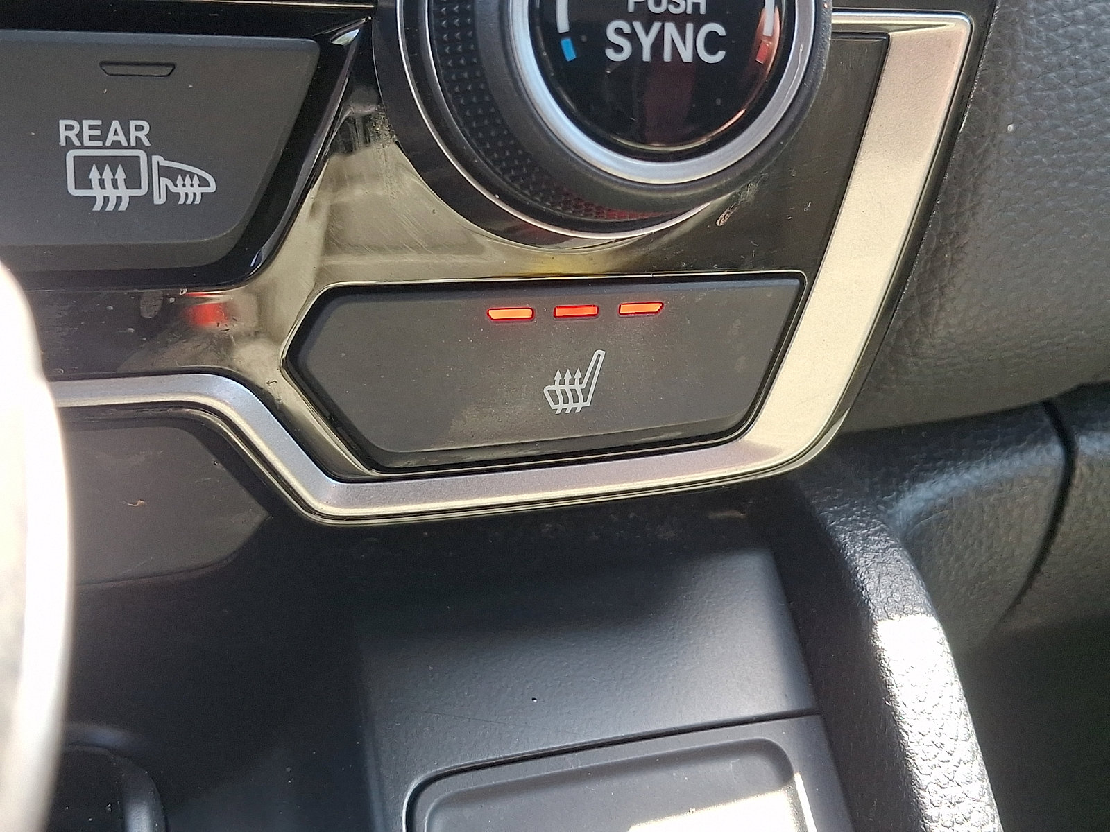 Used 2018 Honda CR-V EX image 24