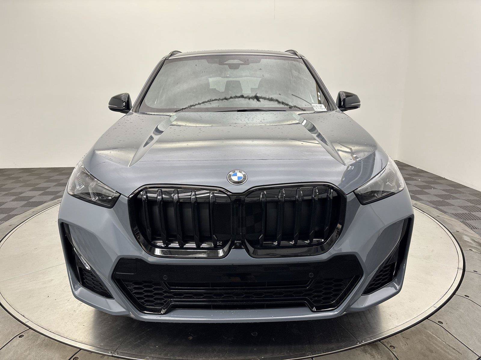 New 2027 BMW X1 xDrive28i AWD/4WD image 14