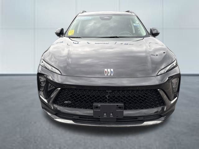 Used 2025 Buick Envision Sport Touring image 12