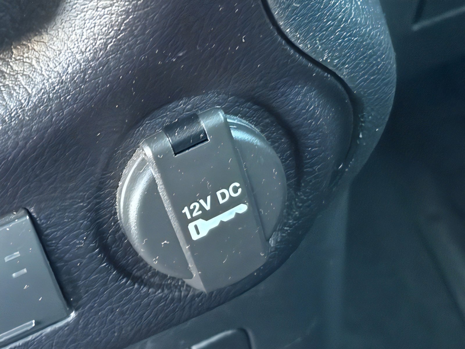 Used 2016 Jeep Wrangler Unlimited Rubicon image 25