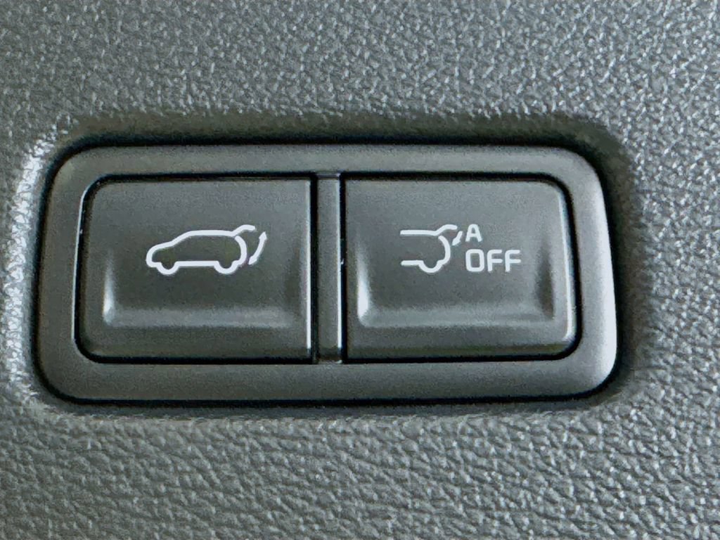 Used 2025 Kia Telluride EX w/ EX Captain's Chair Package FWD image 35
