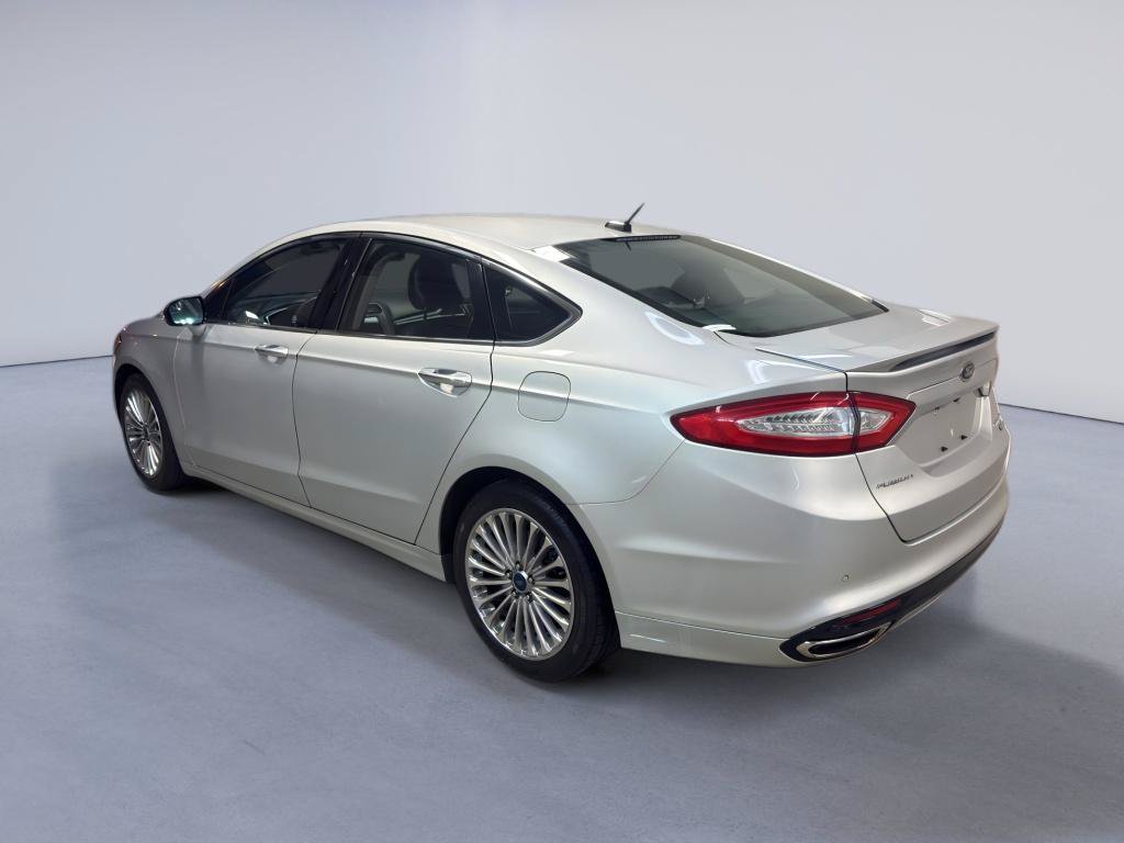 Used 2016 Ford Fusion Titanium FWD image 5