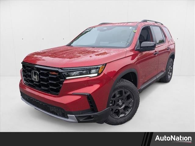 New 2025 Honda Pilot TrailSport