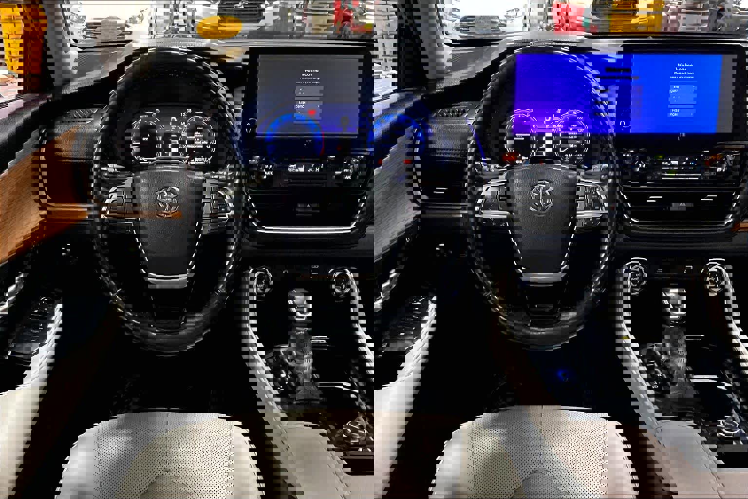 Used 2024 Toyota Grand Highlander Platinum image 5