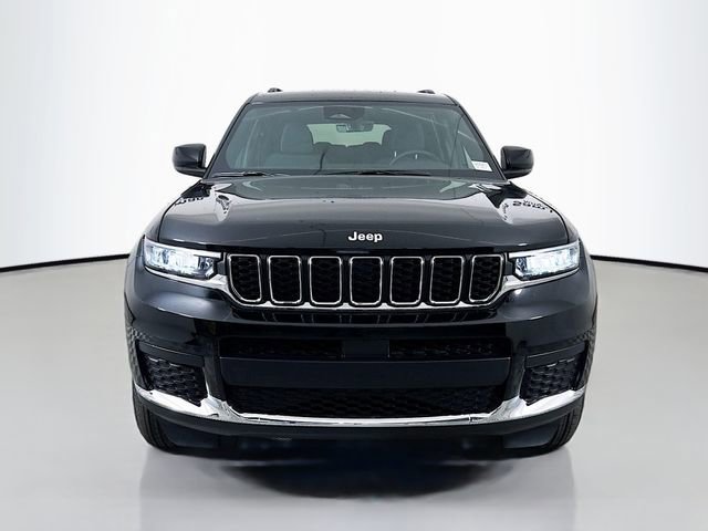 New 2025 Jeep Grand Cherokee L Laredo image 2