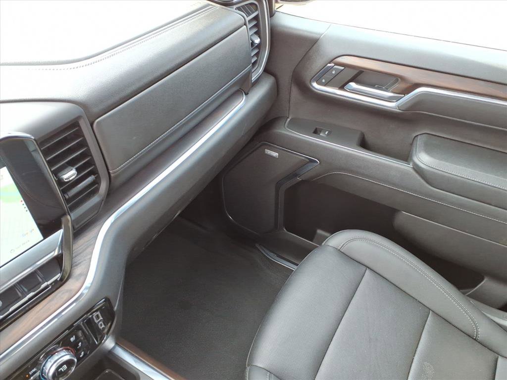 Used 2023 GMC Sierra 1500 SLT w/ SLT Premium Plus Package image 30