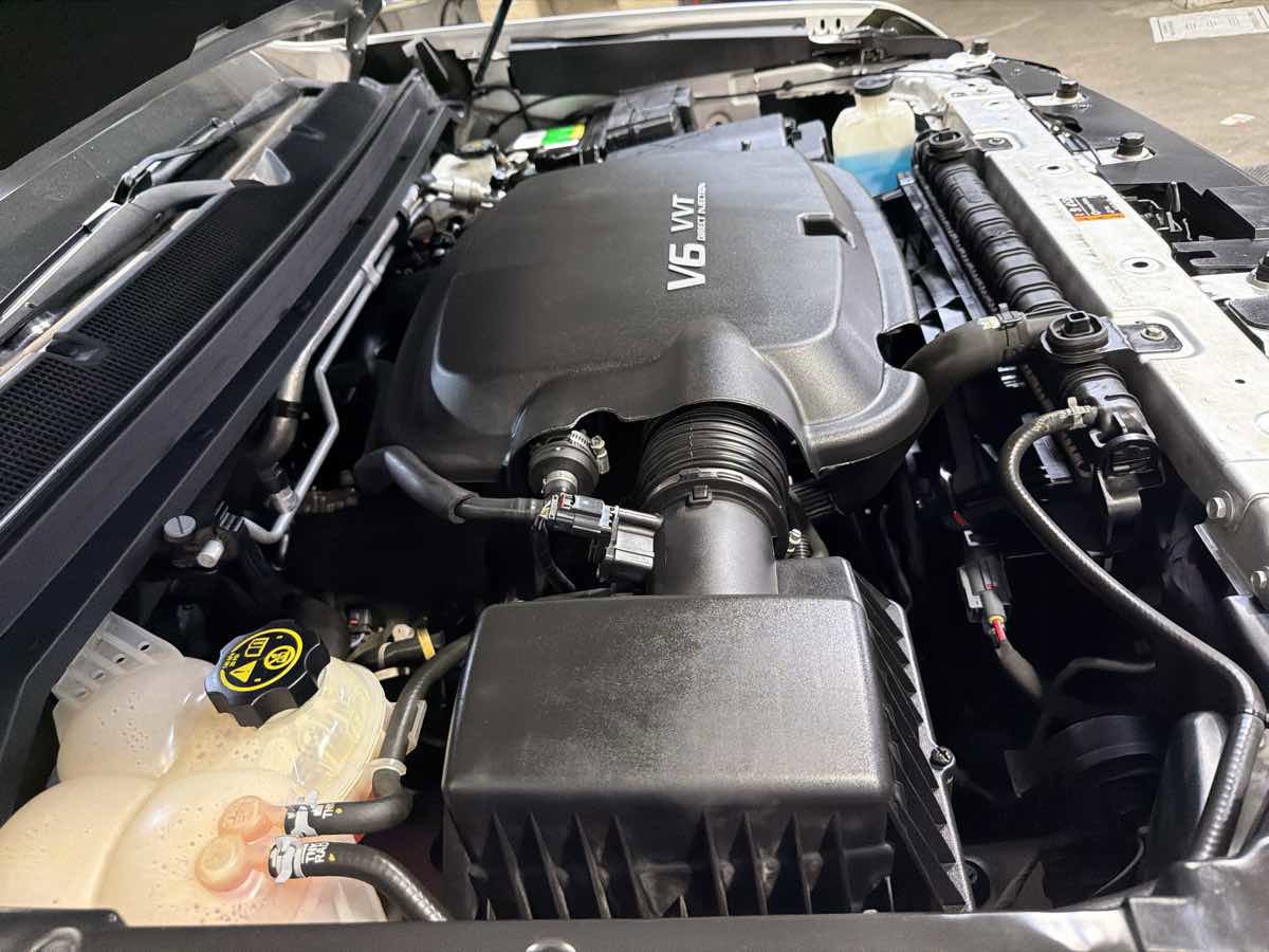 Used 2020 Chevrolet Colorado Z71 AWD/4WD image 29