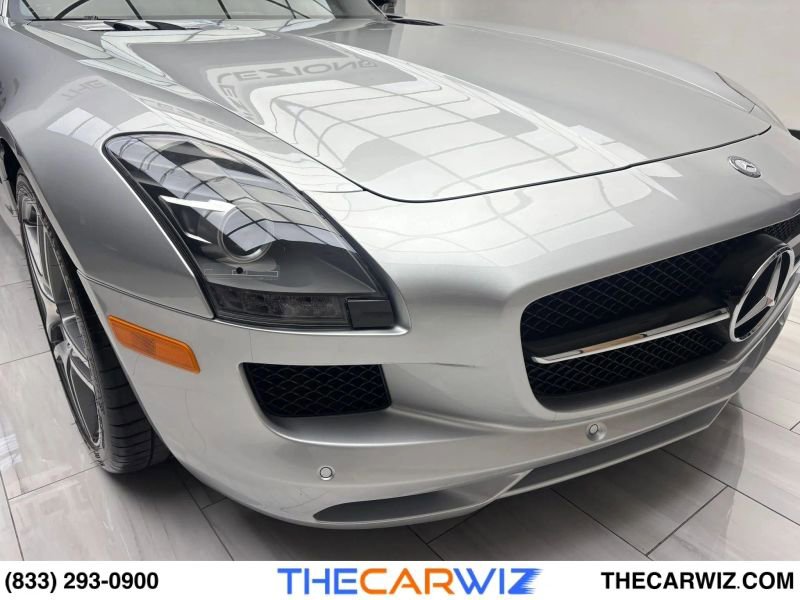 Used 2013 Mercedes-Benz SLS AMG GT Coupe image 2