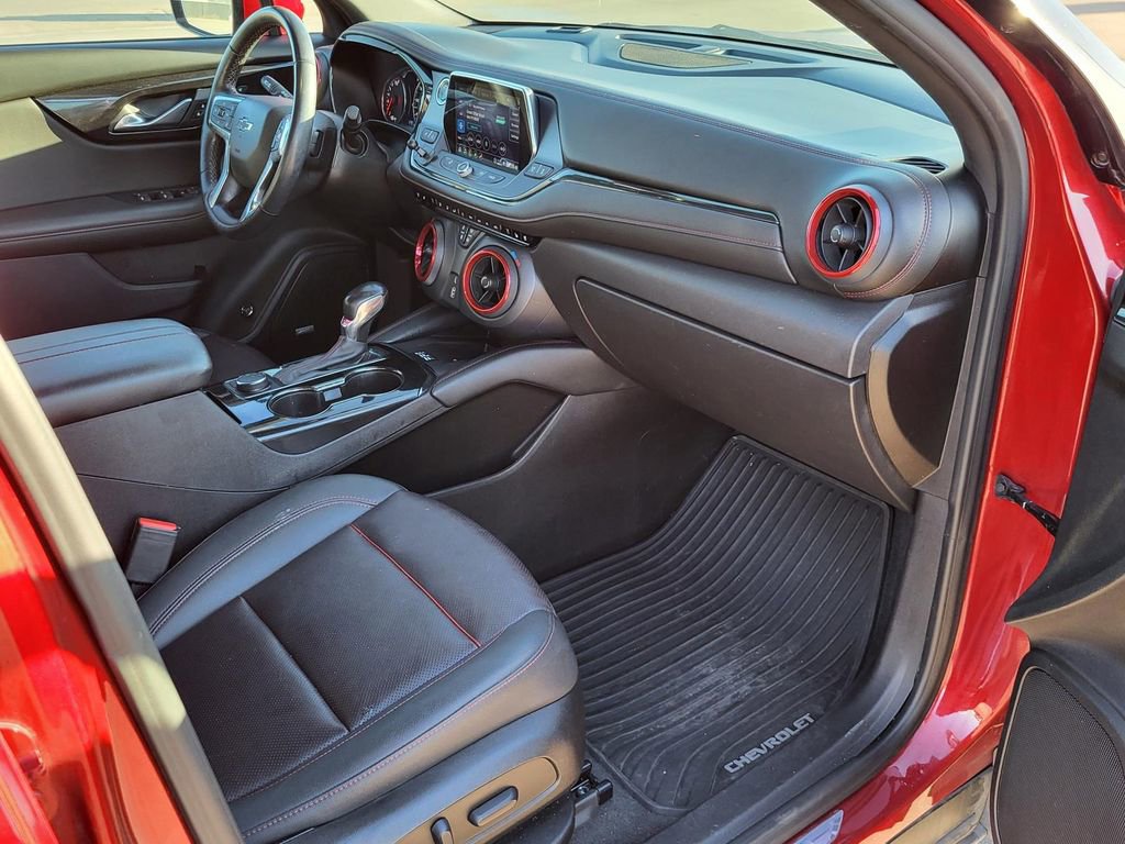 Used 2022 Chevrolet Blazer RS w/ Enhanced Convenience Package image 9
