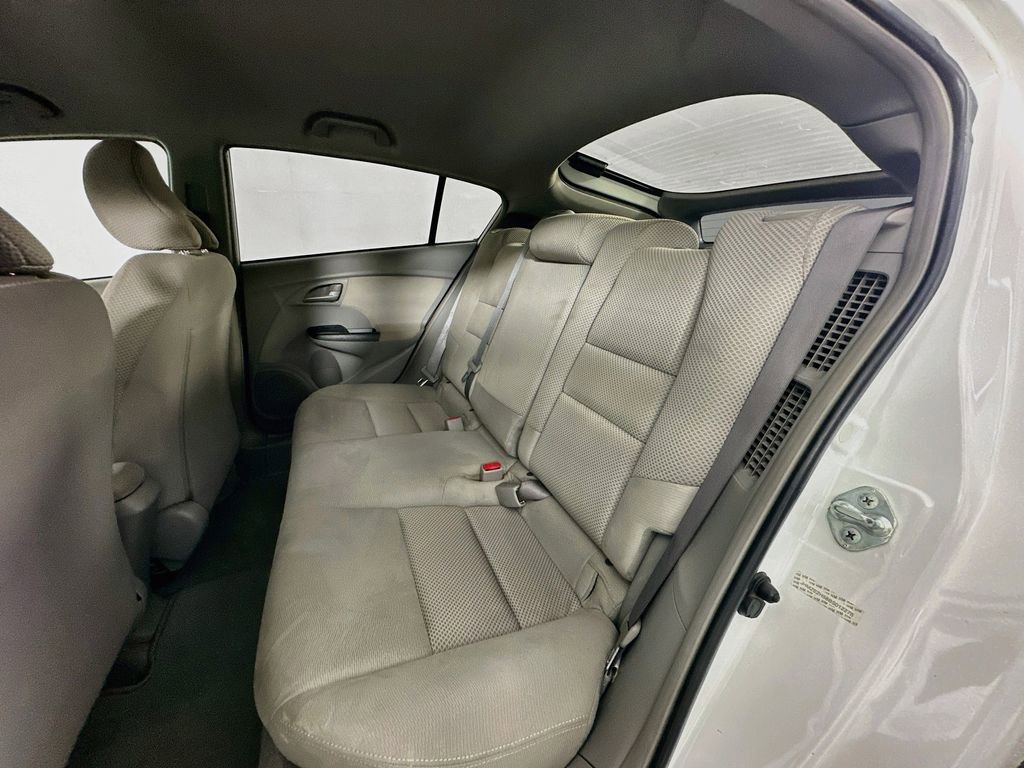 Used 2011 Honda Insight LX image 22