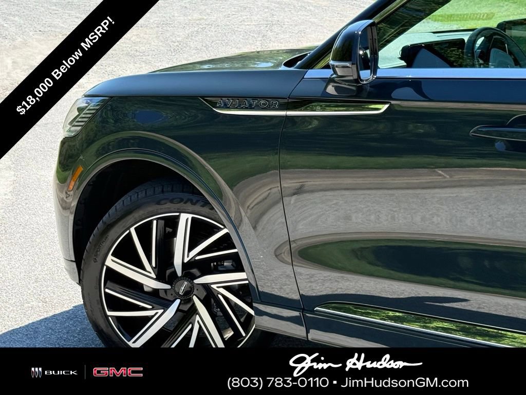 Used 2025 Lincoln Aviator Black Label AWD/4WD image 9