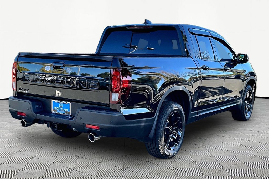 Certified 2026 Honda Ridgeline Black Edition image 5
