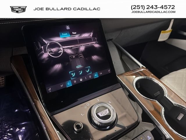 New 2026 Cadillac Escalade Platinum Sport AWD/4WD image 35