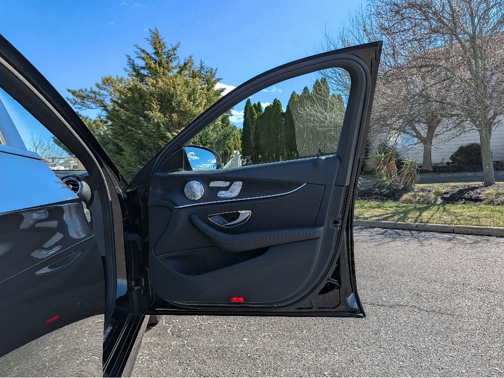 Used 2019 Mercedes-Benz E 450 4MATIC Sedan image 13