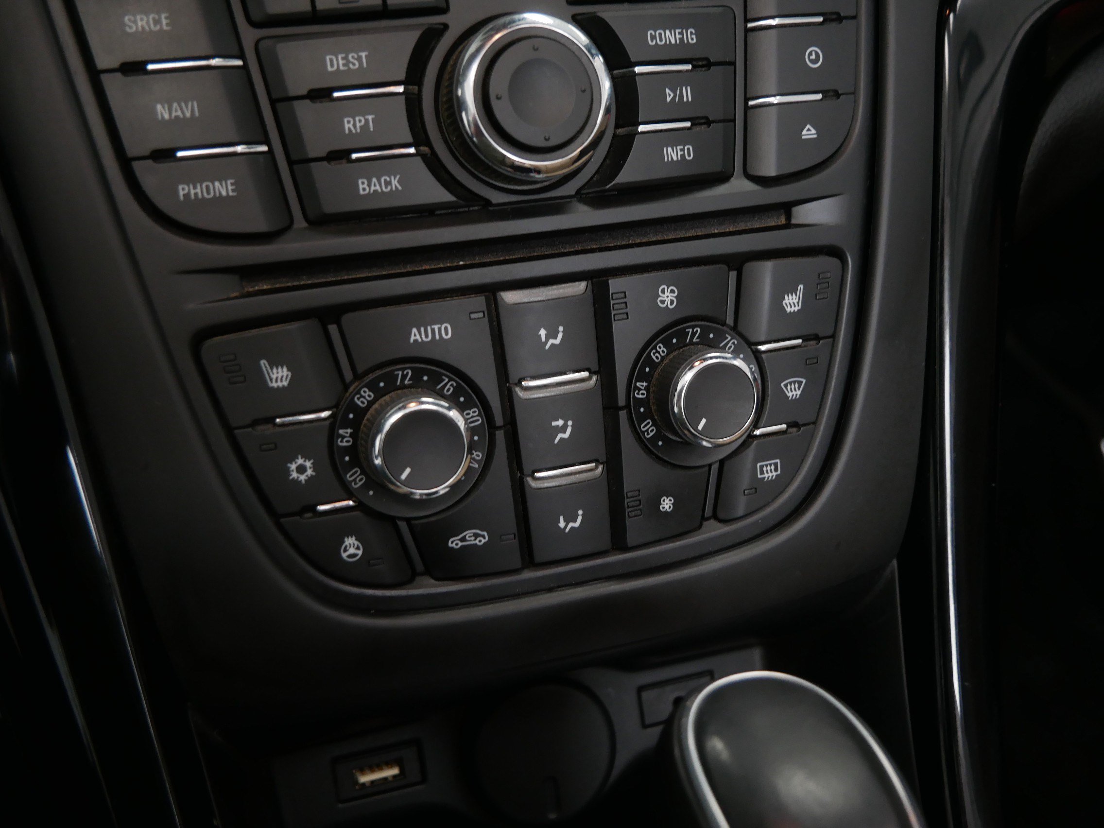 Used 2018 Buick Cascada Premium FWD image 26