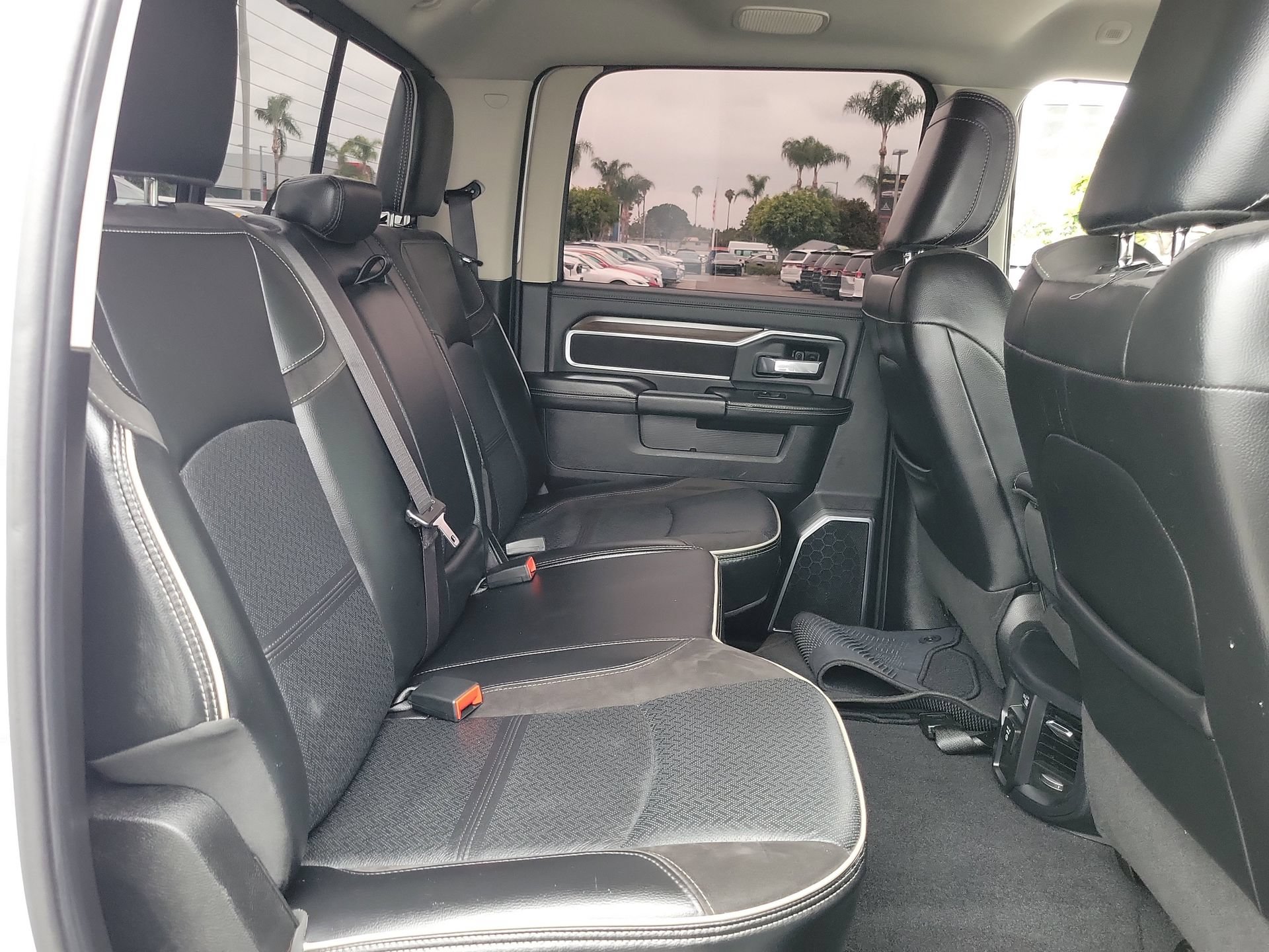 Certified 2024 RAM 2500 Laramie w/ Safety Group AWD/4WD image 19