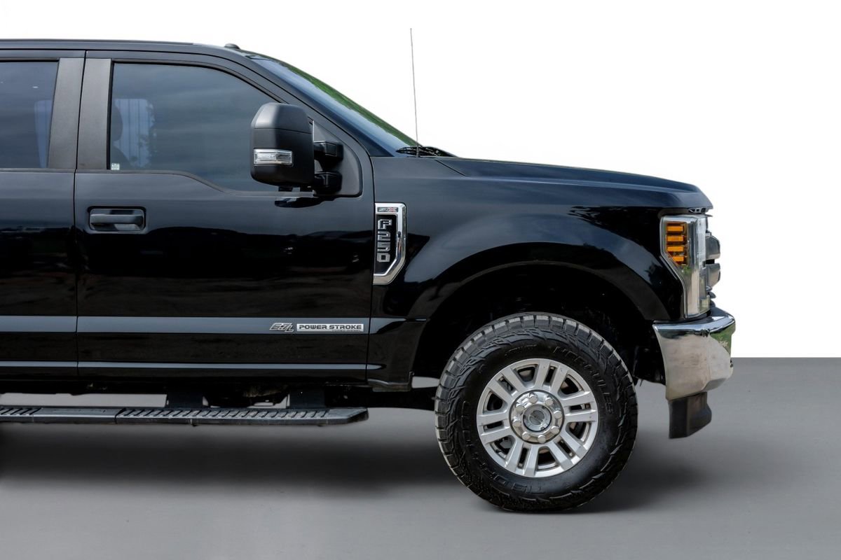 Used 2018 Ford F250 XL w/ STX Appearance Package AWD/4WD image 7