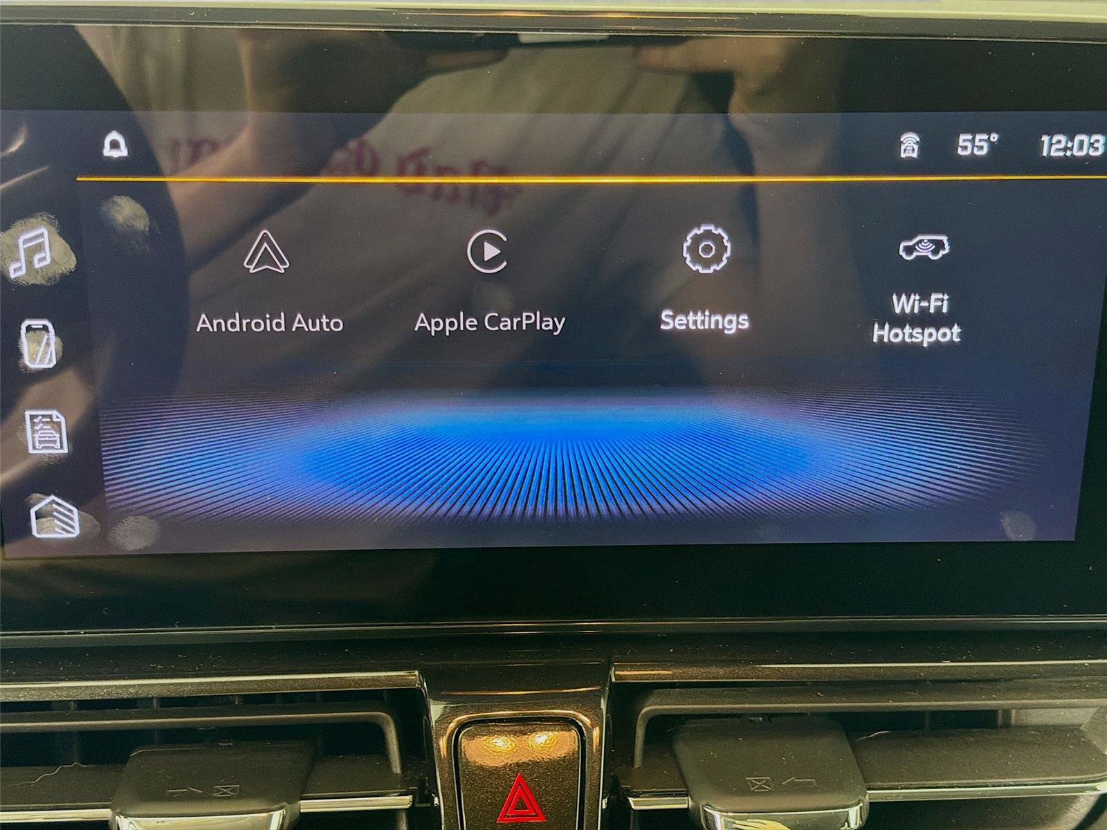 Used 2025 Chevrolet TrailBlazer LT w/ Driver Confidence Package image 14