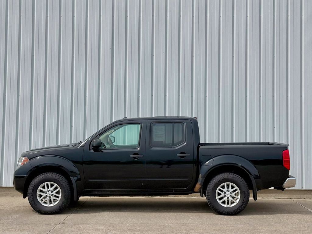 Used 2018 Nissan Frontier SV w/ Value Truck Package AWD/4WD image 3