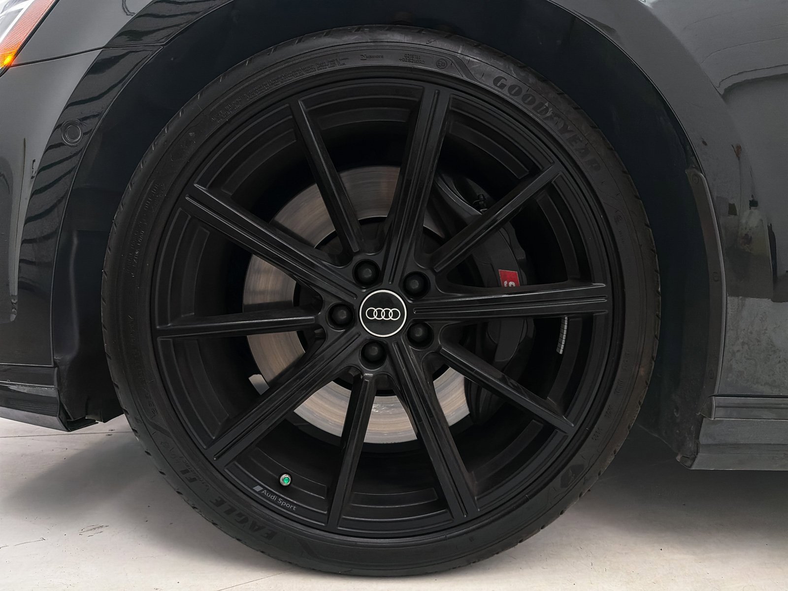 Used 2024 Audi S8 4.0T image 22