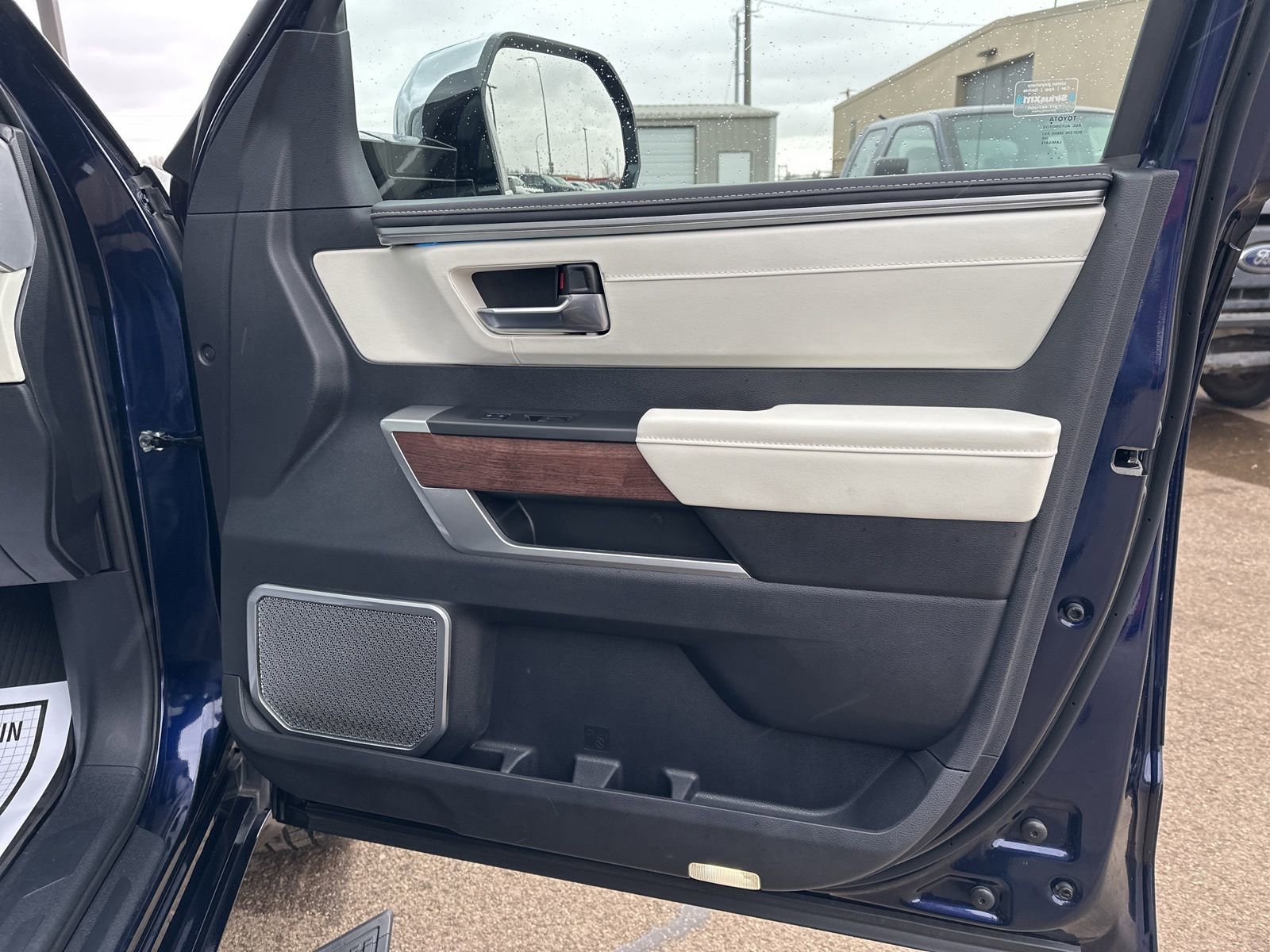 Used 2022 Toyota Tundra Capstone AWD/4WD image 42