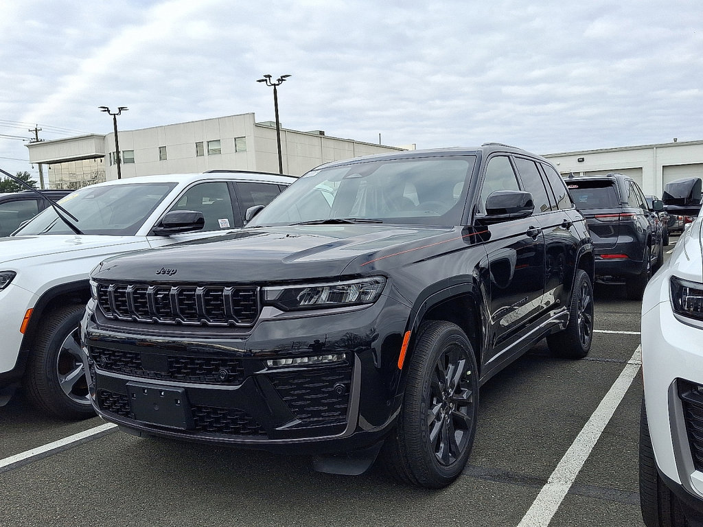 New 2026 Jeep Grand Cherokee Limited image 1