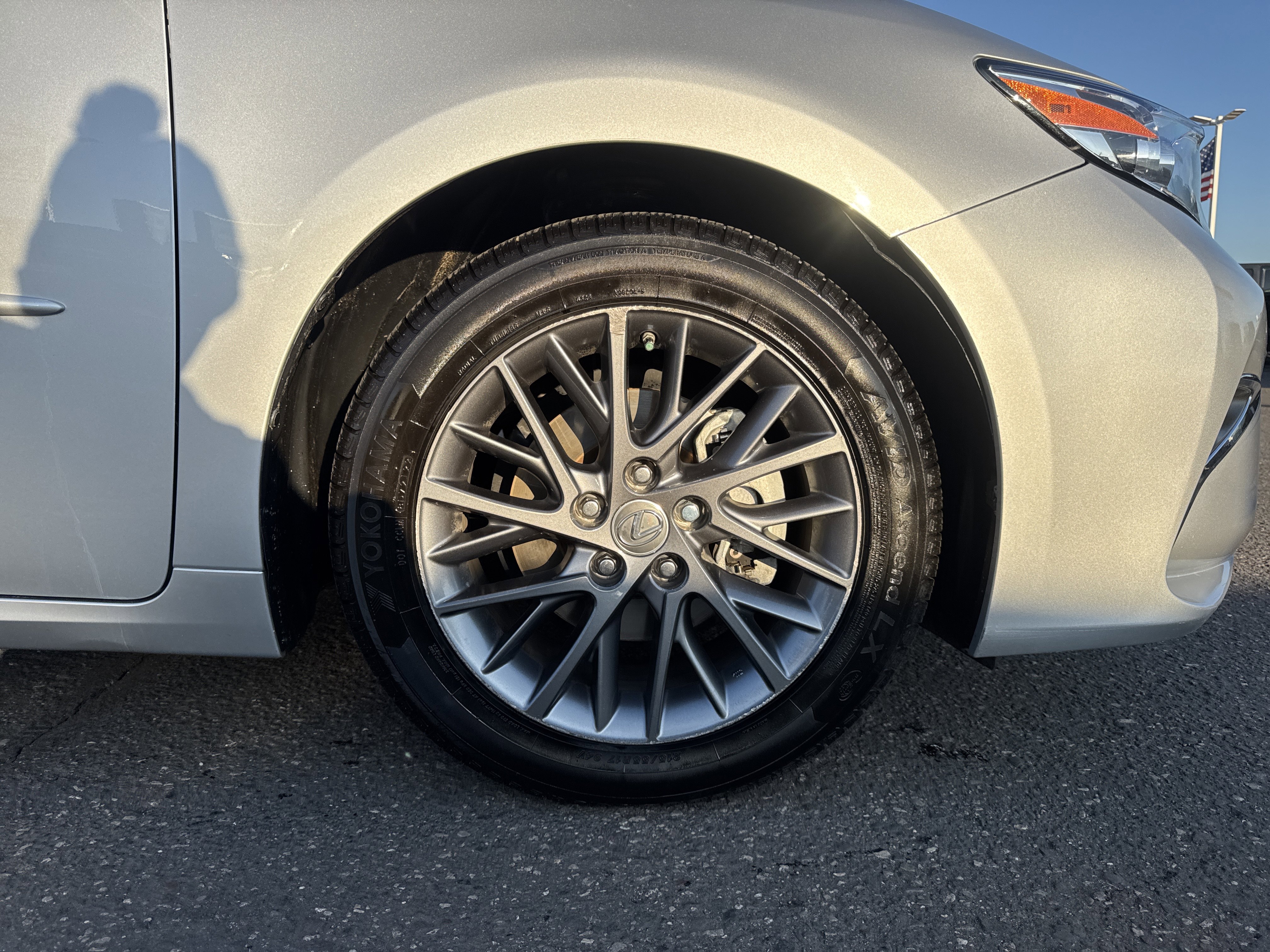 Used 2018 Lexus ES 350 w/ Navigation System Package image 9