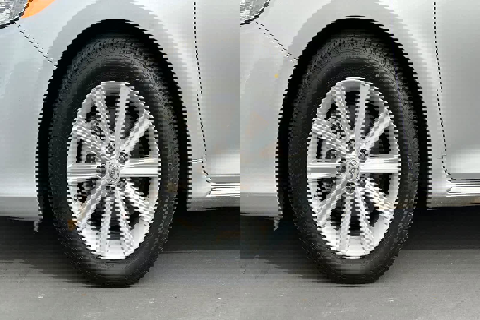 Used 2013 Toyota Camry XLE image 31