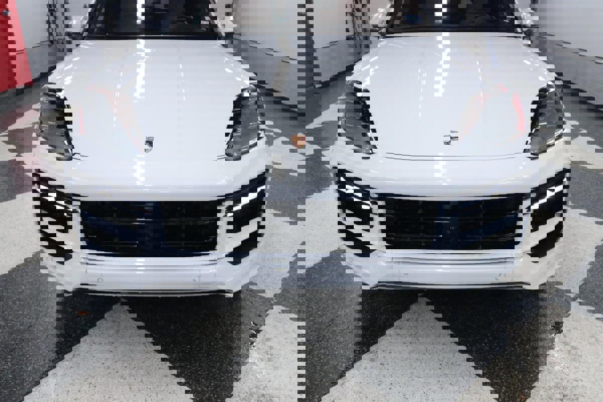 Used 2024 Porsche Cayenne AWD/4WD image 4