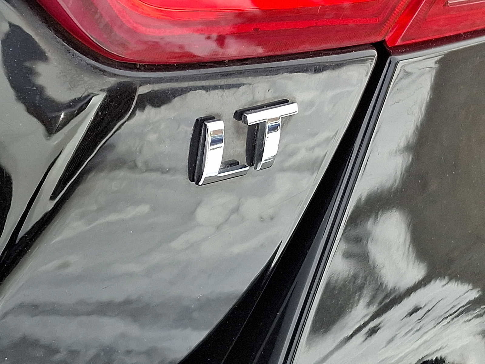 Used 2014 Chevrolet Impala LT w/ Premium Seating Package image 29