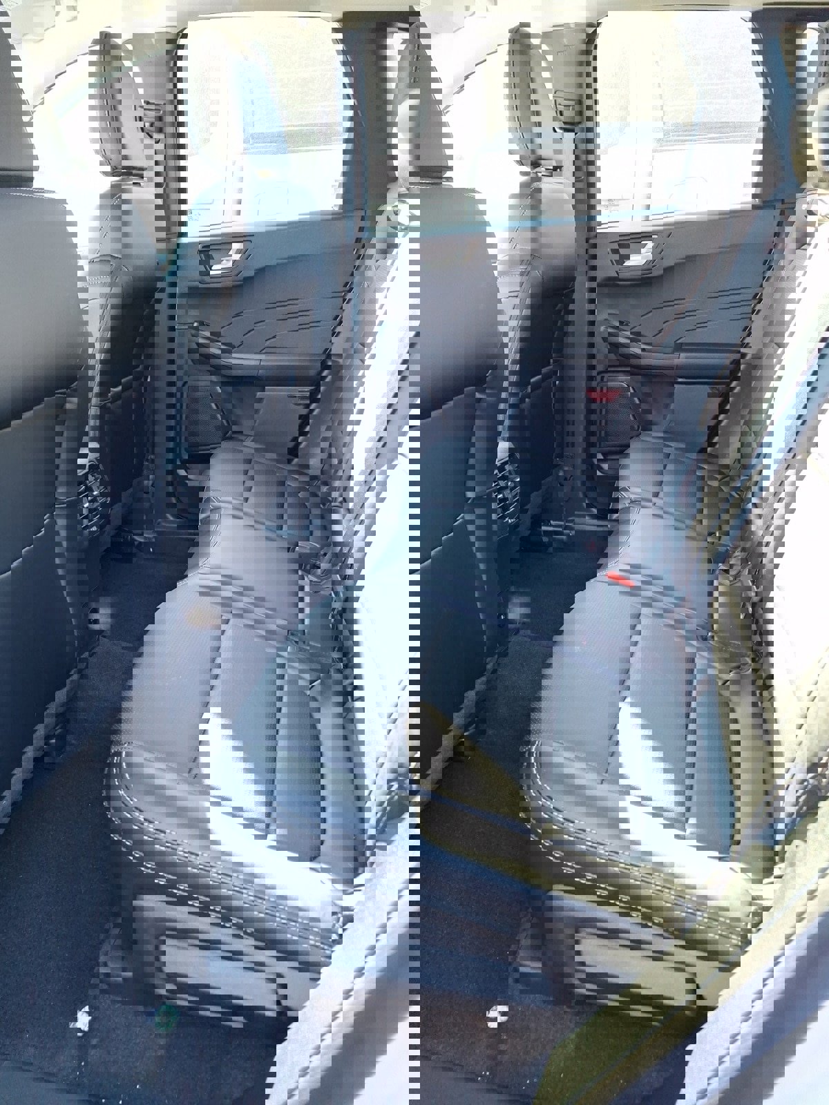 Used 2025 Ford Escape Platinum image 14